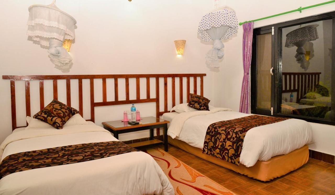 Hotel Parkside & Swimming Pool-Between Greenery And Azure ,Your Perfect Retreat 치트완 외부 사진